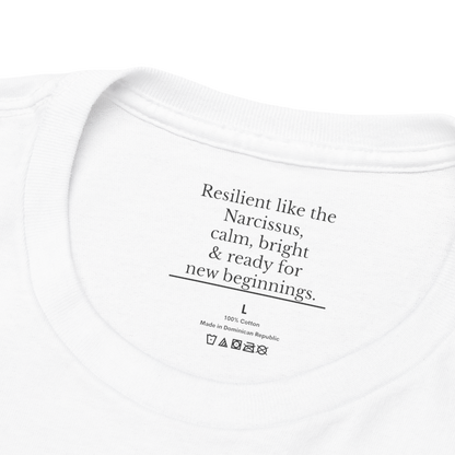 December Narcissus Birth Flower Tee | Minimalist Thoughtful Birthday Gift T-Shirt for Her