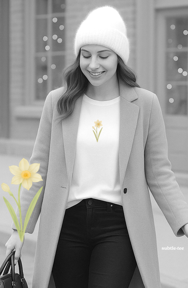 December Narcissus birth flower birthday T-shirt
